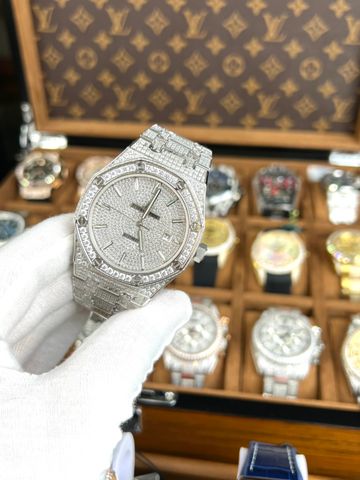  Audemars Piguet Royal Oak Grey Full Diamond v42 - Replica 1:1 