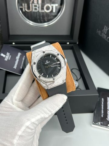  Đồng hồ Hublot Classic Fusion Orlinski Titanium Alternative Pavé v42mm - Replica 1:1 