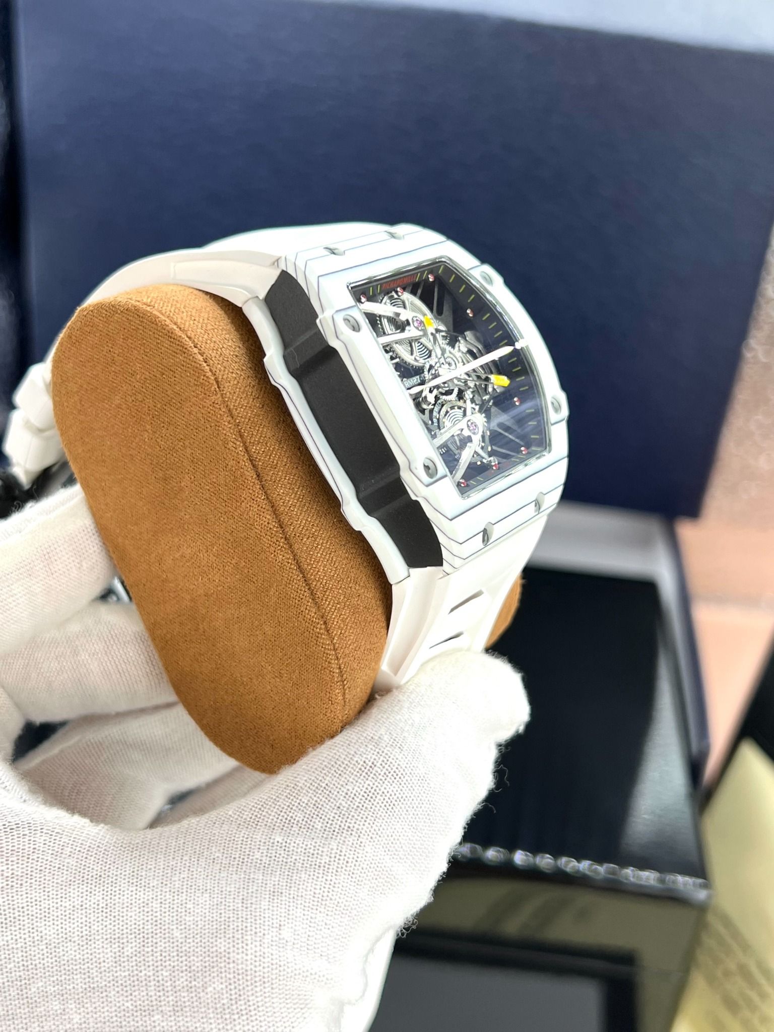 ng H Richard Mille RM 27 01 v43mm Replica 1 1 White 37