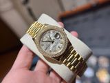 ROLEX DAY-DATE 36MM CHẾ TÁC ĐÍNH KIM CƯƠNG - MẶT SỐ THIÊN THẠCH REP 1:1 