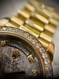  ROLEX DAY-DATE 36MM CHẾ TÁC ĐÍNH KIM CƯƠNG - MẶT SỐ THIÊN THẠCH REP 1:1 