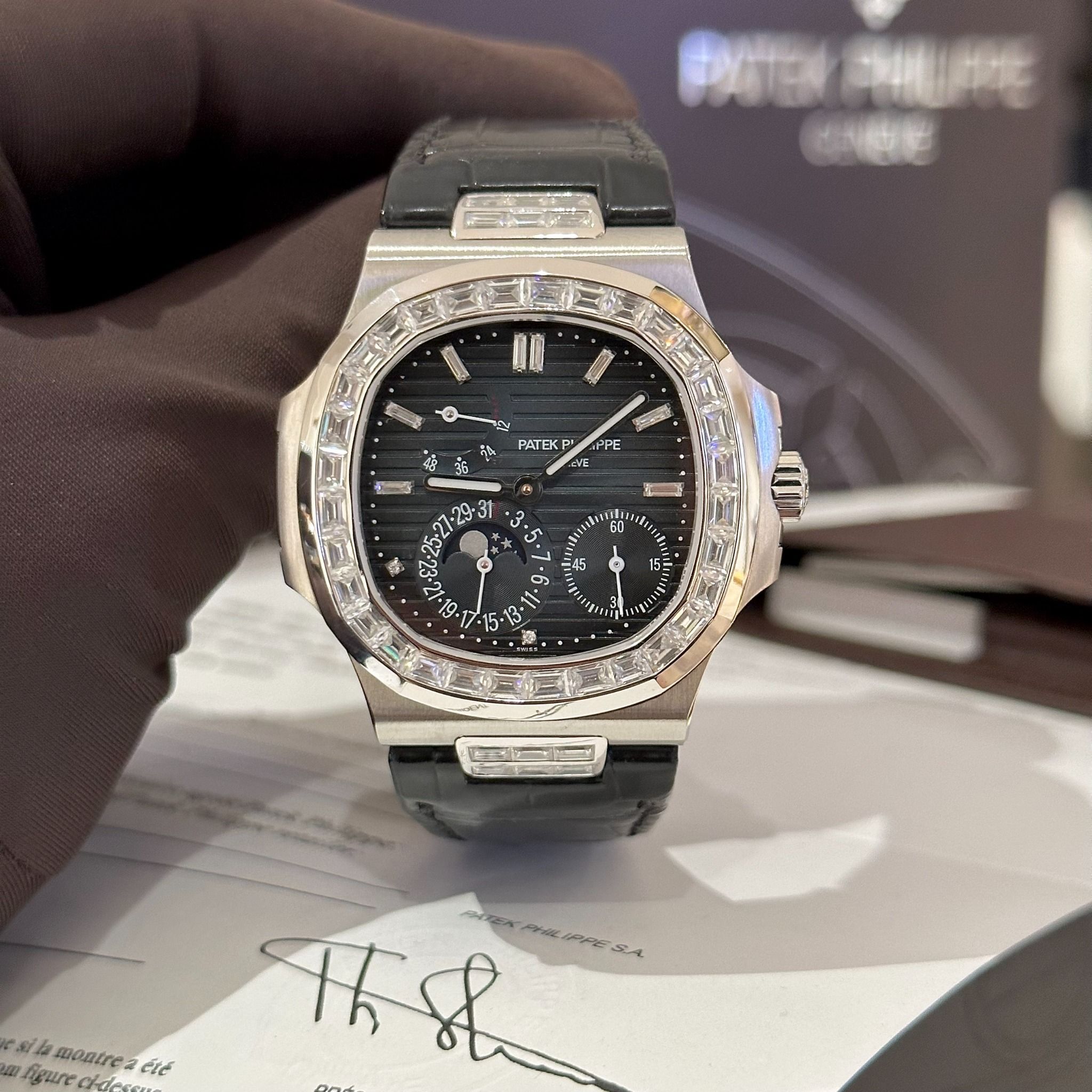  Patek Philippe 5725 KIM CƯƠNG Moissanite BAGUETTE FULL KIỂM ĐỊNH - Dây Da Cá Sấu 