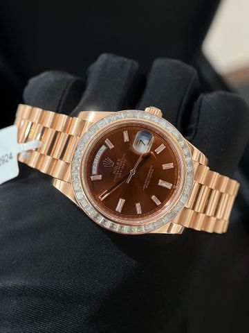  Rolex Day Date - Automatic Cal. 3255 bọc vàng víp -  kim cương baguet moissanite full kiểm định DoJi 