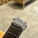  Hublot Classic Fusion Gray Chế Tác Kim Moissanite 