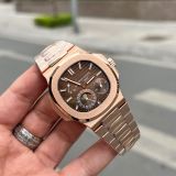  Đồng Hồ Patek Philippe Nautilus 5712/1R-001 