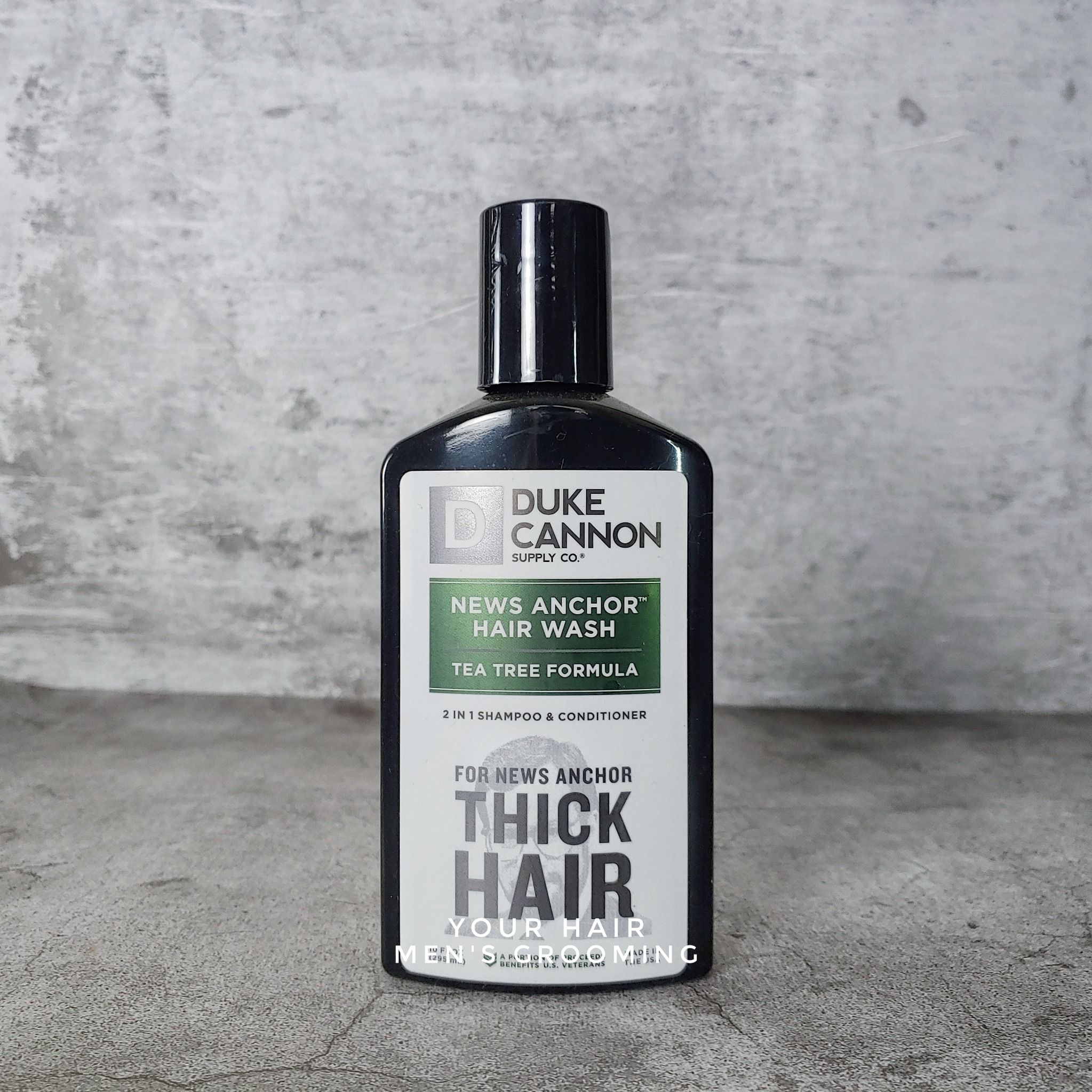 Dầu gội xả 2 trong 1 Duke Cannon NEWS ANCHOR 2-IN-1 HAIR WASH - TEA TR – YourHair Dầu gội xả 2 trong 1 Duke Cannon NEWS ANCHOR 2-IN-1 HAIR WASH - TEA TR – YourHair