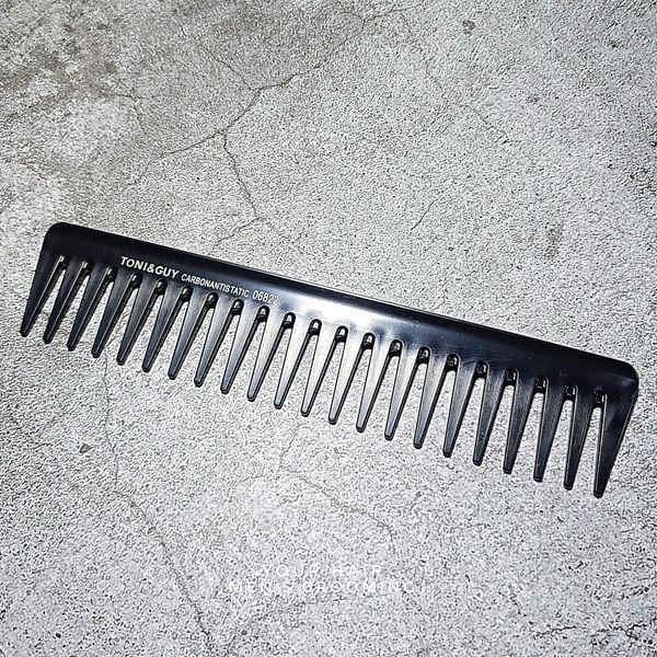  Lược tạo kiểu răng thưa TONI & GUY Carbonnantistatic 