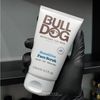 Kem tẩy da chết cho da nhạy cảm Bulldog Sensitive Face Scrub - 125ml