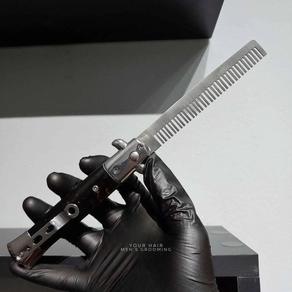  Lược bấm Gonzo SWITCHBLADE COMB 