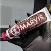 Kem đánh răng Marvis Black Forest - 75ml | Mùi Bạc hà với Socola đen & hoa anh đào.
