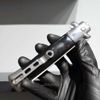 Lược bấm Gonzo SWITCHBLADE COMB