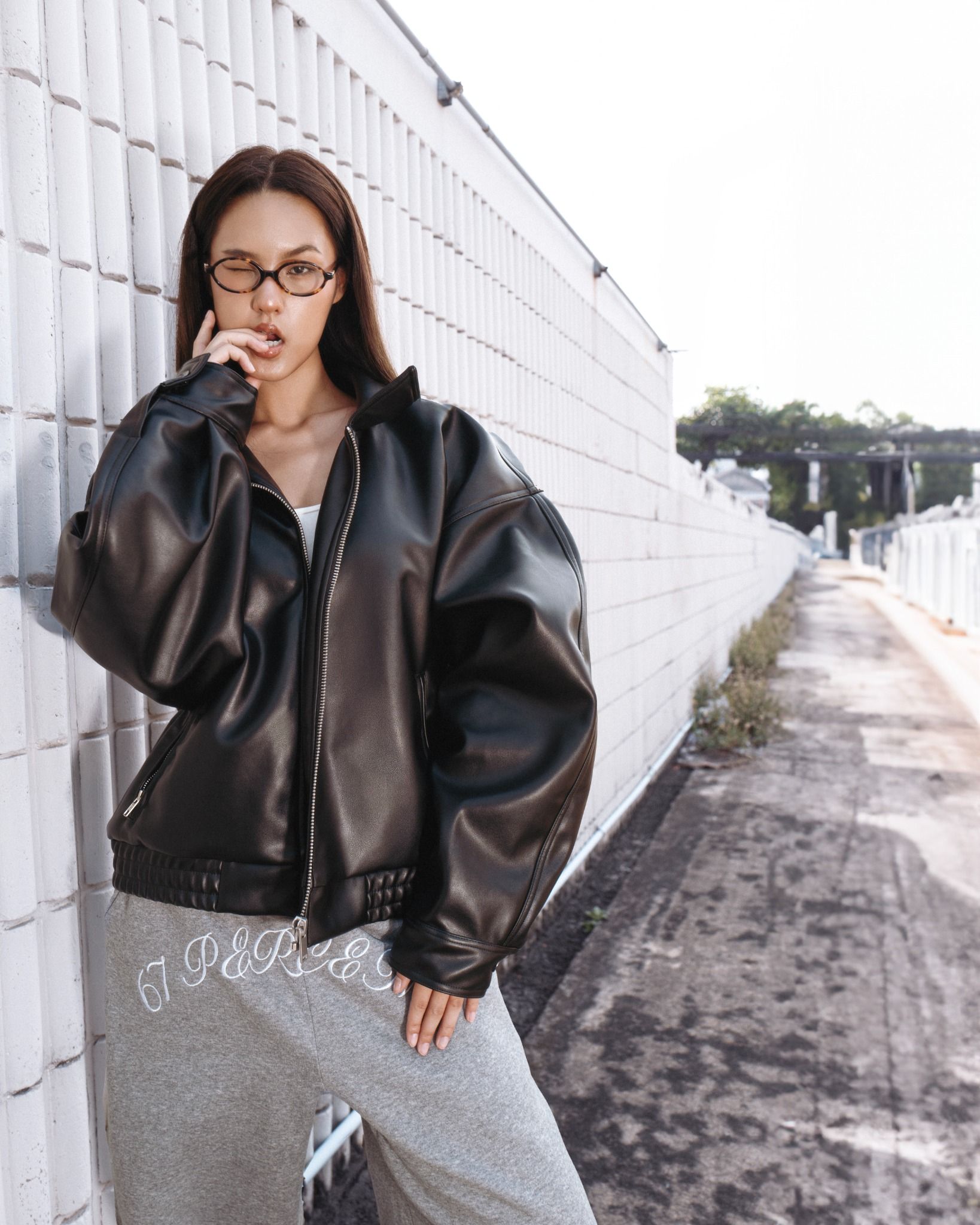 2000 LEATHER JACKET