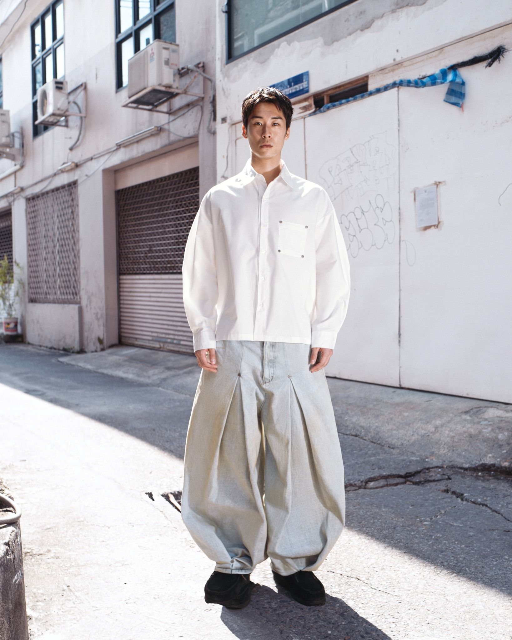 GROOVE PANTS DIRTY WASH DENIM