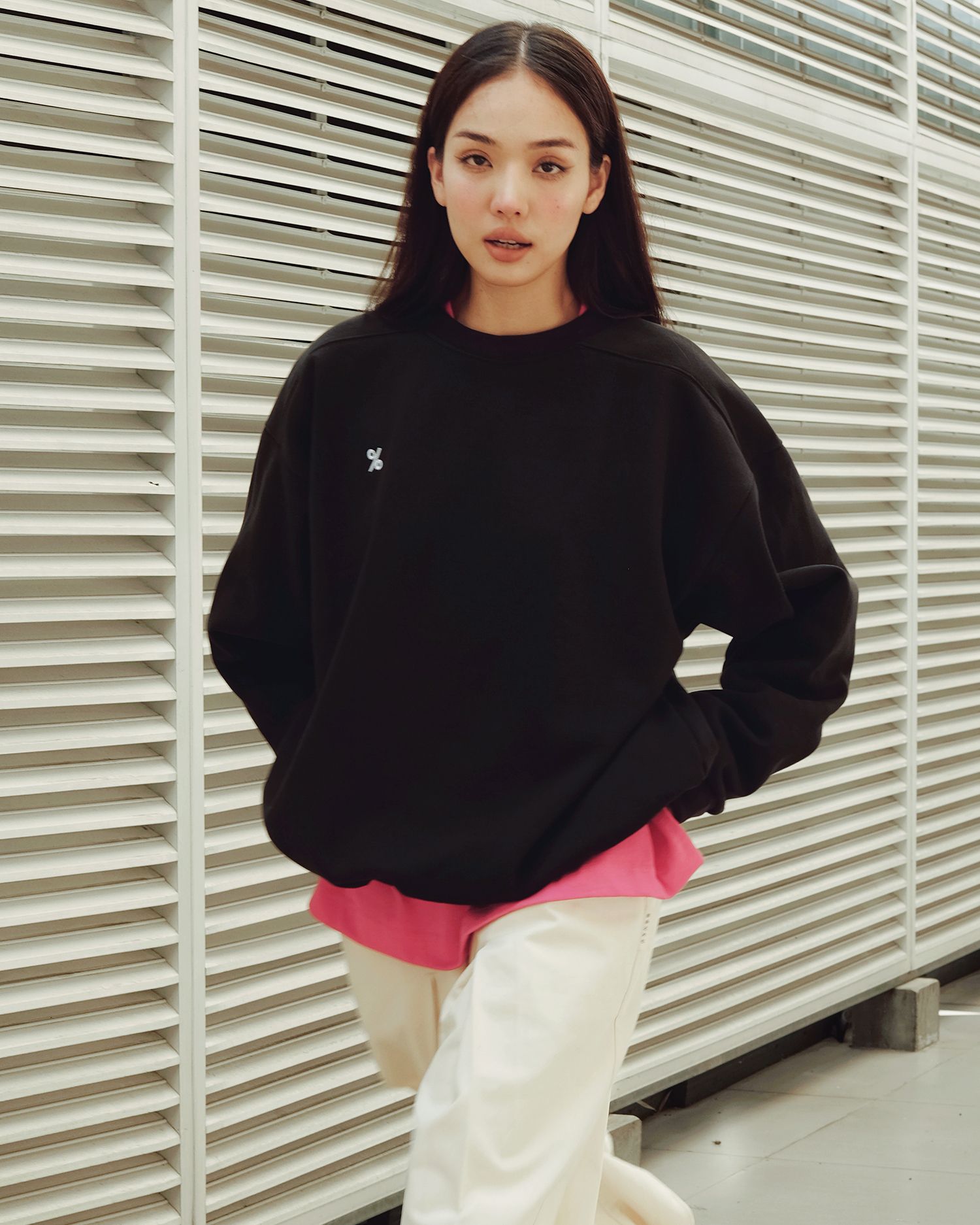 % SWEATER