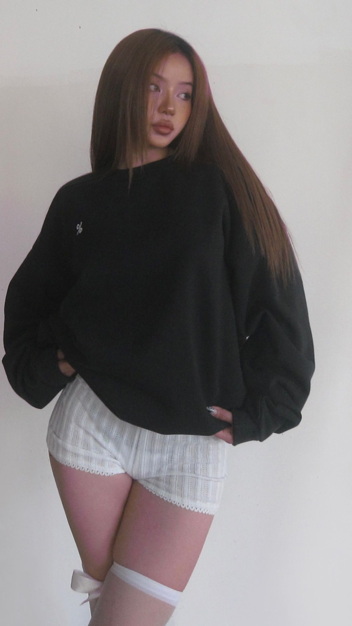 % SWEATER