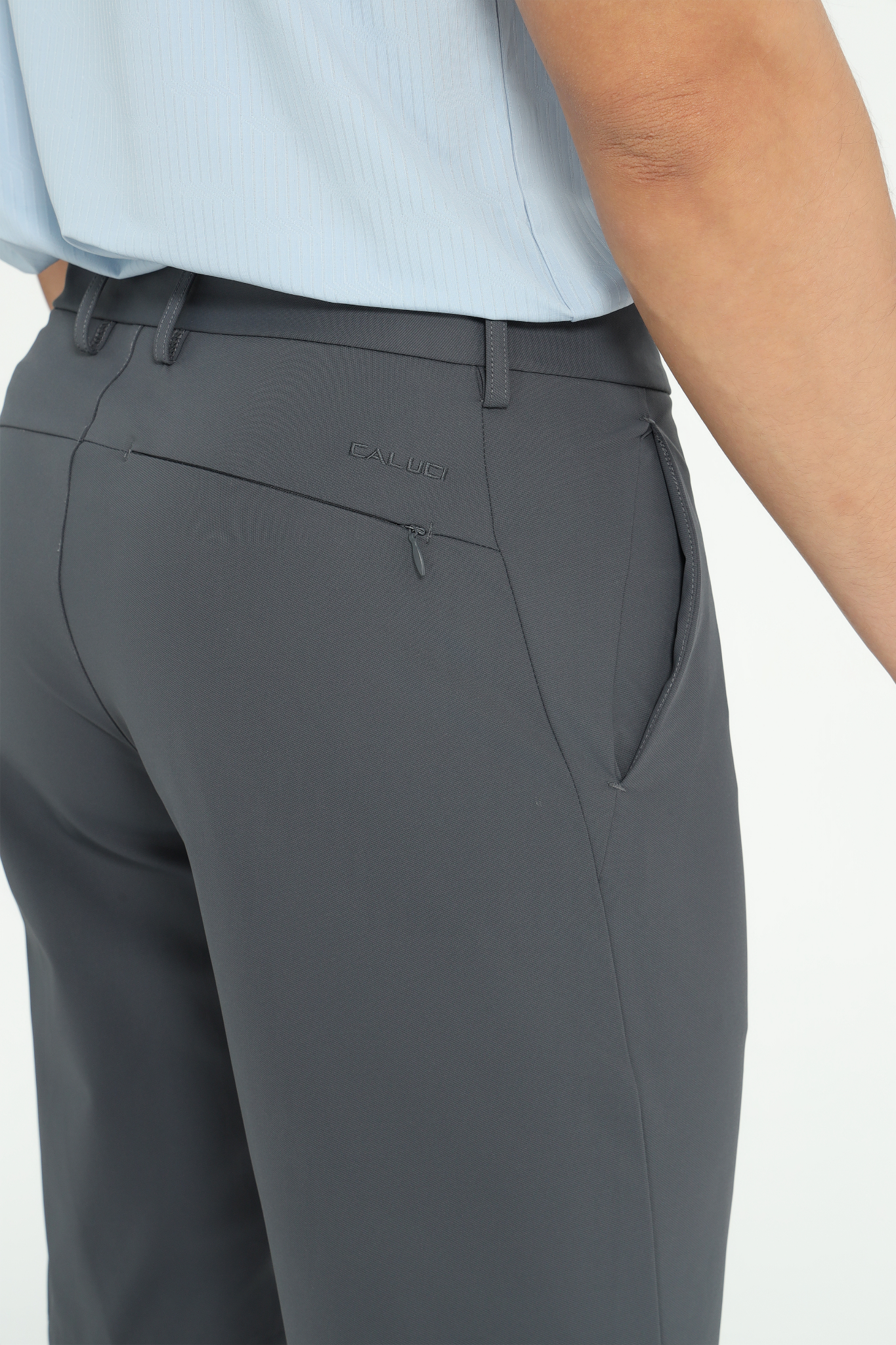 Quần short gió cạp âu CALUCI MWS419S