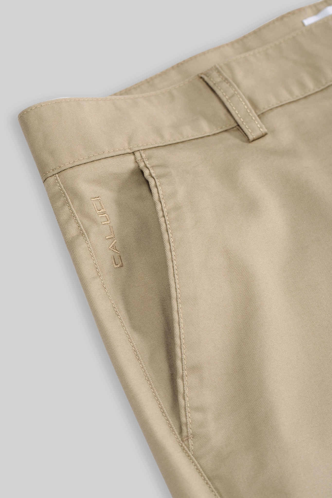 Quần short kaki CALUCI MKS404S