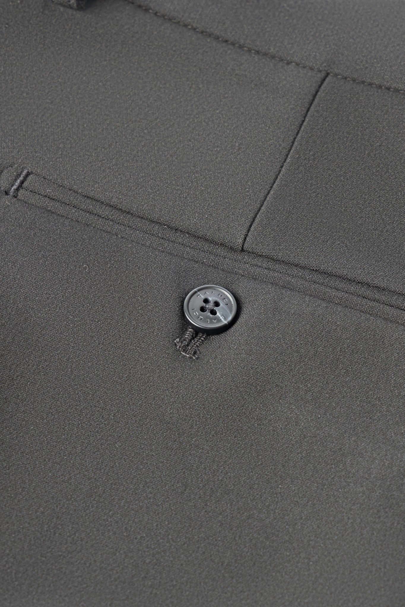 Quần âu nam CALUCI MTR055CL