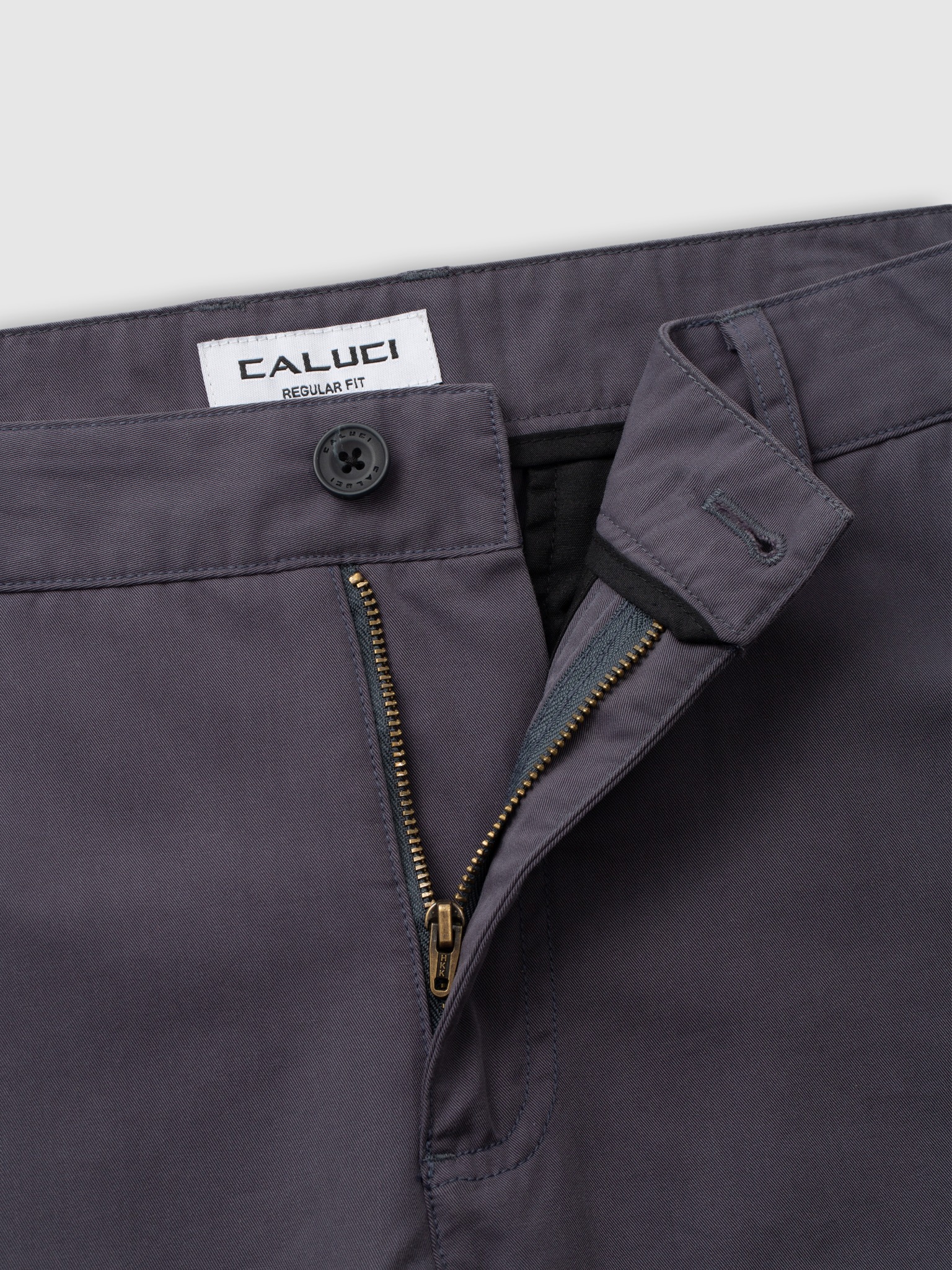 Quần short khaki nam CALUCI MKS415R