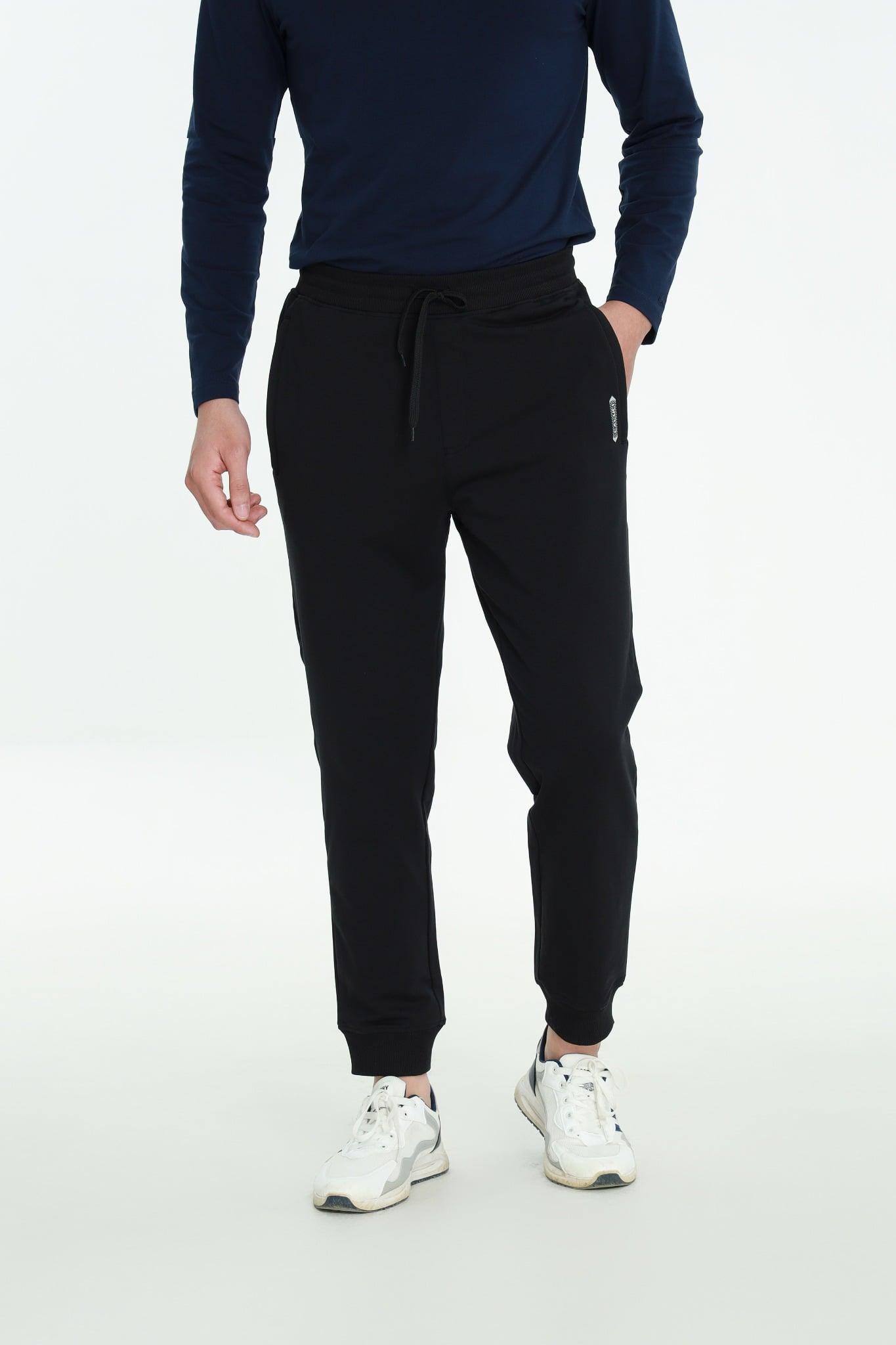 Quần nỉ nam Caluci MJO301R