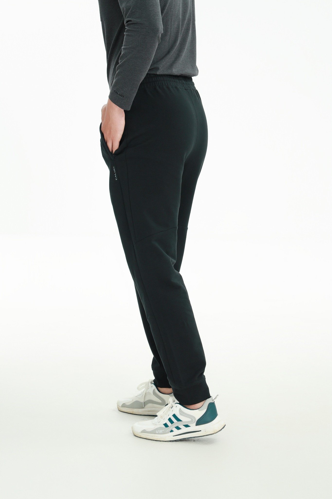 Quần nỉ nam Caluci MJO302R