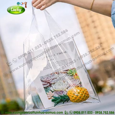 túi xách tay trong pvc sành điệu