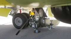 PN 1014.50, Tripod Jack 15 t - Kích mũi máy bay