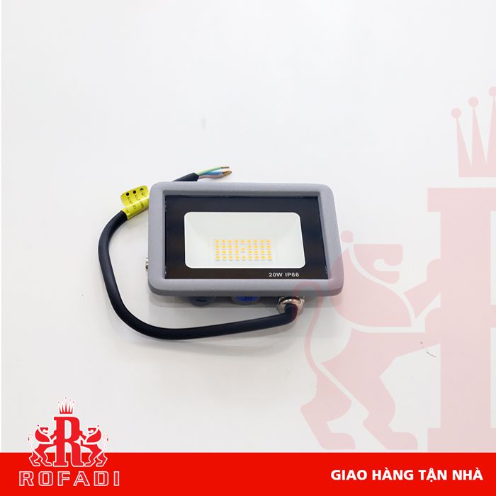 Đèn led pha ngoài trời HIBEAM (Lunar3 Floodlight ) 20W ánh sáng 6000K