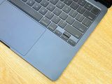  Apple Macbook Air M2 8-core CPU/8GB/256GB/8-core GPU/13.6"/(MLY33SA/A) Midnight (USED) 