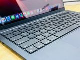  Apple Macbook Air M2 8-core CPU/8GB/256GB/8-core GPU/13.6"/(MLY33SA/A) Midnight (USED) 
