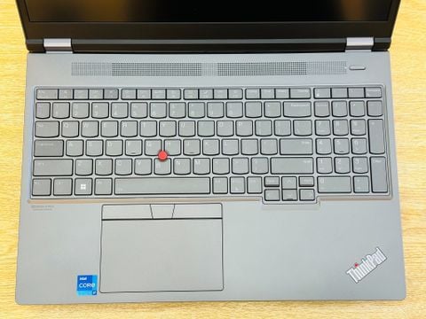  Lenovo ThinkPad P16 Gen 1 I7-12850HX/32GB/1TB SSD/VGA Nvidia RTX A2000 8GB 16" QHD IPS 