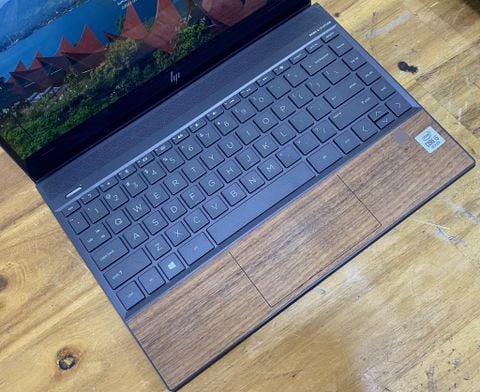  HP Envy 13-aq1048TU I5-10210U/8/512 13.3" FHD IPS (USED) 