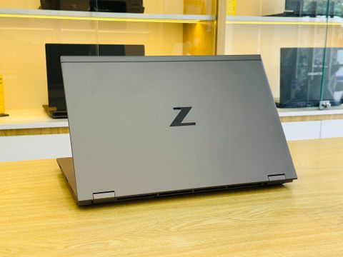  HP ZBook Fury 17 G8 I7-11800H/16GB/256GB/VGA Quadro T1200 4GB 17.3” 4K IPS 