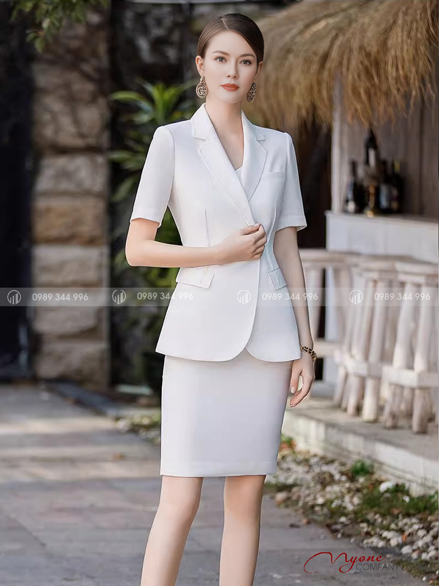 Vest Quản Lý Nữ Màu Trắng