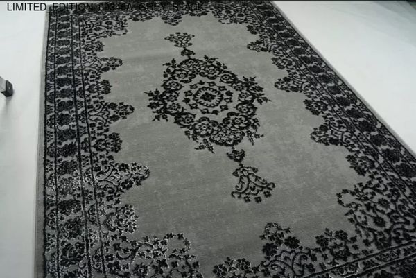 Thảm Sofa cao cấp [09346A_GREY_BLACK]