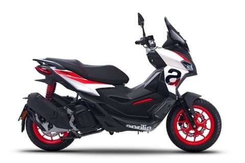 Aprilia SR GT 200 Sport