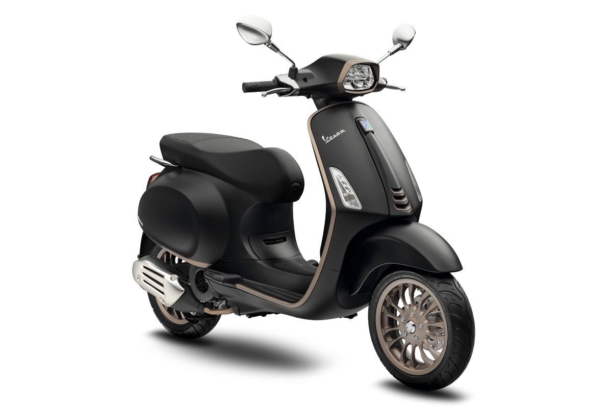 Xe Vespa Sprint Notte Thiên Thần Bóng Đêm