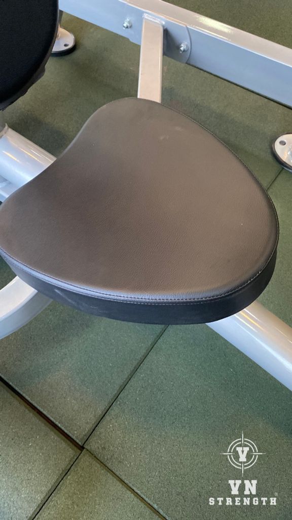 MÁY ĐẠP CHÂN ∣ PLATE LOADED SQUAT ∣ VNS001