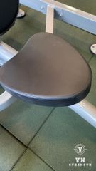MÁY ĐẠP CHÂN ∣ PLATE LOADED SQUAT ∣ VNS001