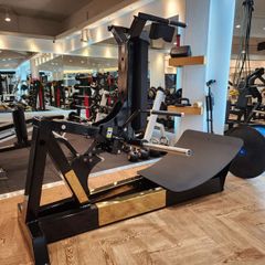 MÁY ĐẠP CHÂN ∣ PLATE LOADED SQUAT ∣ VNS001