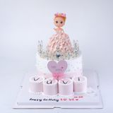  Bánh gắn búp bê - Bánh kem sinh nhật Đà Nẵng 