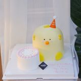  Set bánh kem mini và bánh con vịt 