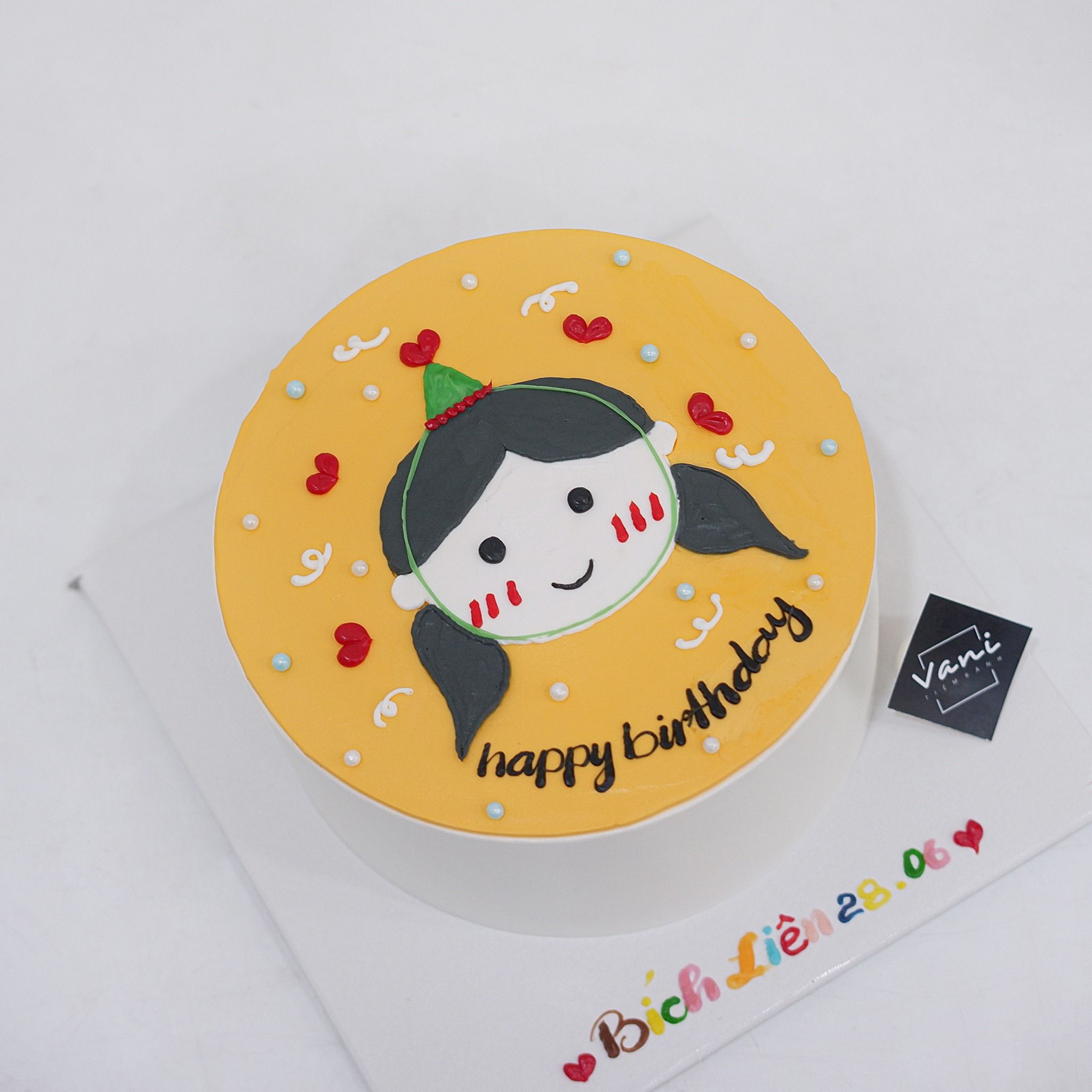  Bánh vẽ mặt bé gái 