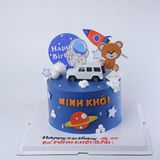  Bánh gắn topper phi hành gia - Bánh kem sinh nhật Đà Nẵng 