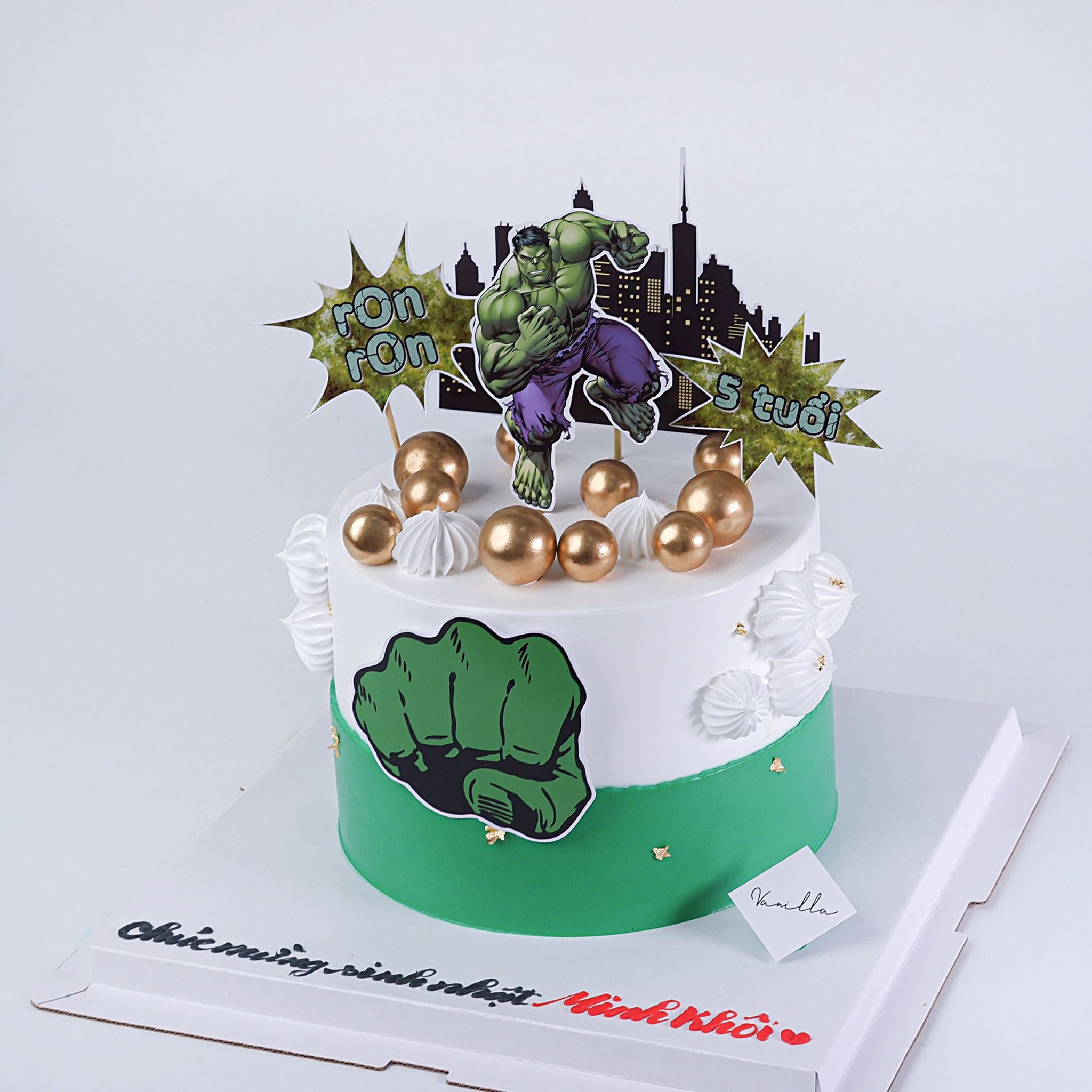  Bánh trang trí chủ đề Hulk 