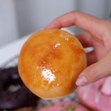  Bánh donut kem trứng 