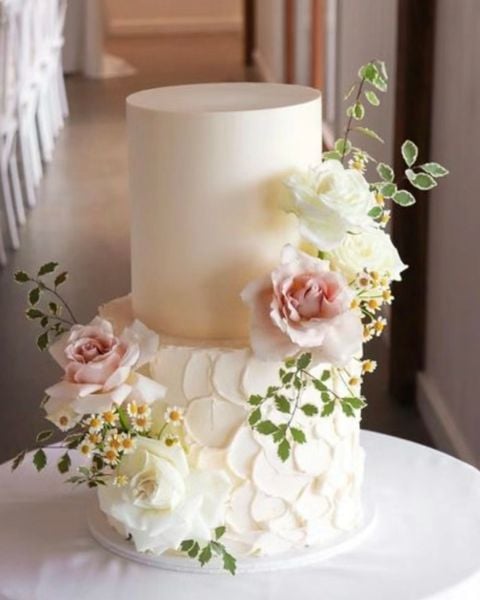  Bánh cưới (sưu tầm) 