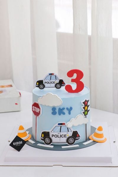  bánh kem xe cảnh sát 