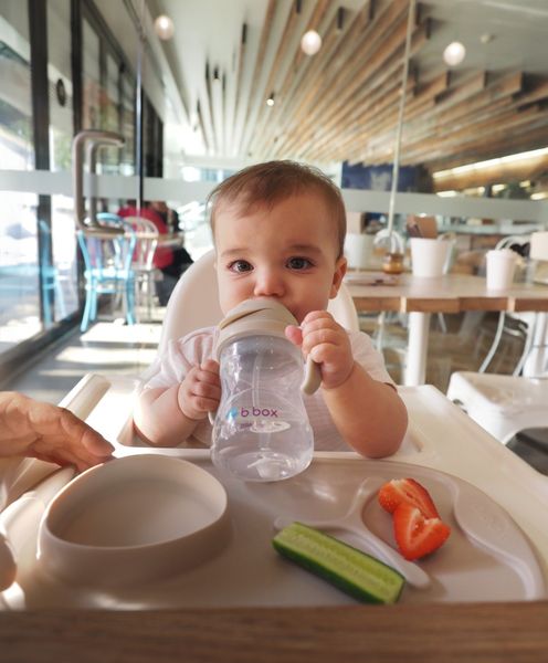  B.BOX KHAY ĂN DẶM CUỘN TRÒN KÈM MUỖNG TIỆN LỢI CHO BÉ - LATTE 