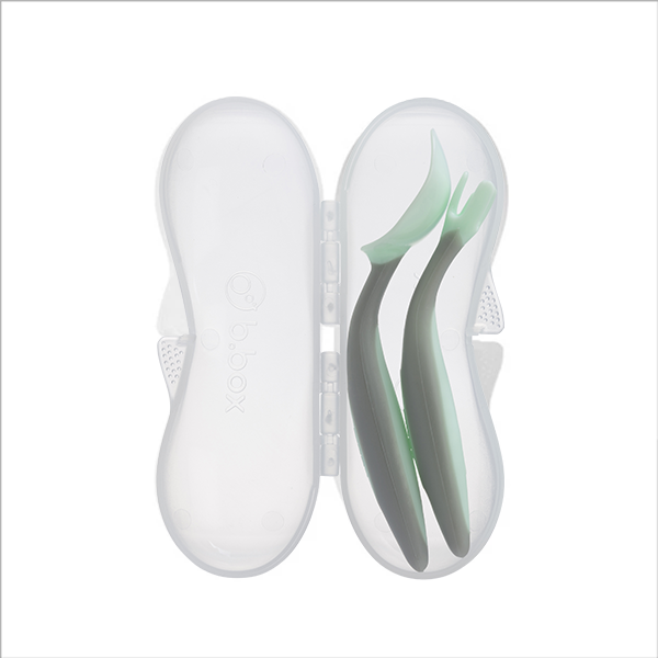  B.BOX BỘ MUỖNG NĨA NGỘ NGHĨNH CHO BÉ TẬP ĂN DẶM - XANH LÁ PASTEL (KÈM HỘP ĐỰNG TIỆN LỢI) 